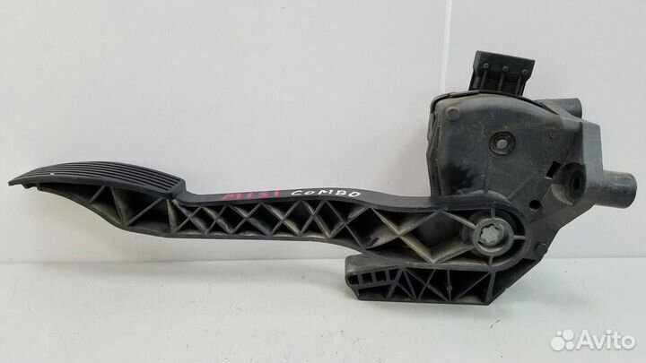 Педаль газа электронная Opel Combo C Van F25