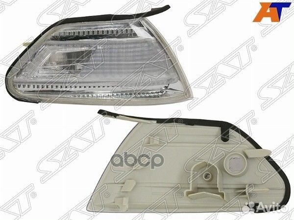 Габарит toyota mark II 96-01 RH белый ST-22-252