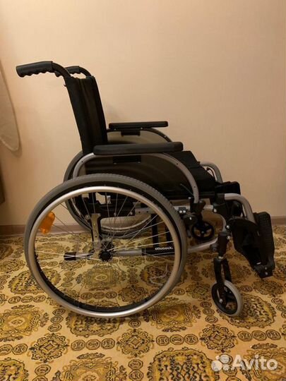 Коляска инвалидная