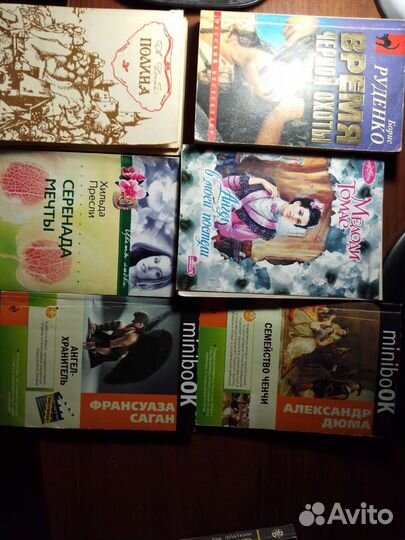 Продам книги