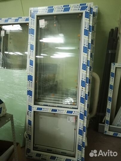 Готовые двери 800х2000 мм пластиковые