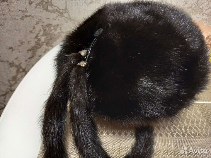 Берет женский черный