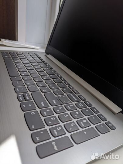 Продам Lenovo ideapad 320-15iap куплен в 2021г