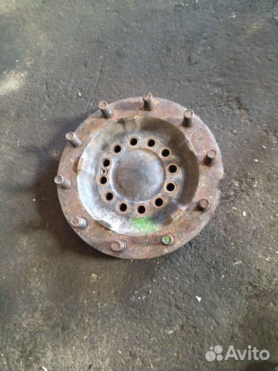 Ступица передняя MAN TGA 2006