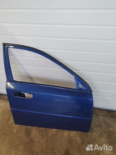 Дверь перед.правая Chevrolet lacetti седан