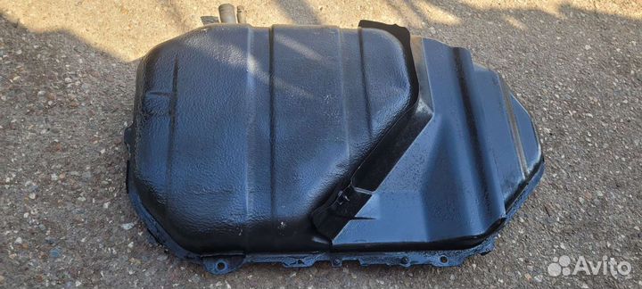 Топливный бак mitsubishi lancer 9