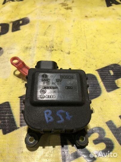 Мотор заслонки печки Volkswagen Passat B5+