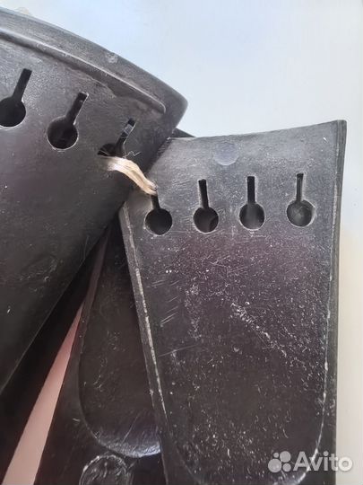 Струнодержатель