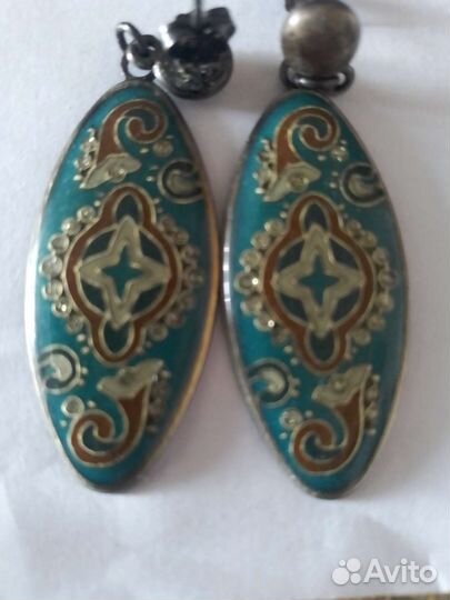 Серьги Clara Bijoux. Эмаль