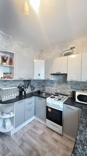 2-к. квартира, 55 м², 16/16 эт.