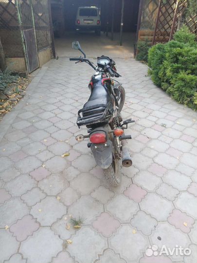 Продаю мопед