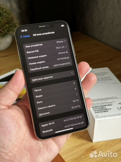 iPhone Xs, 64 ГБ