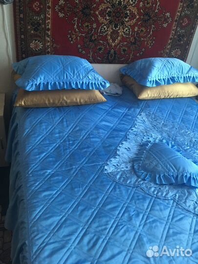 Двухспальная кровать