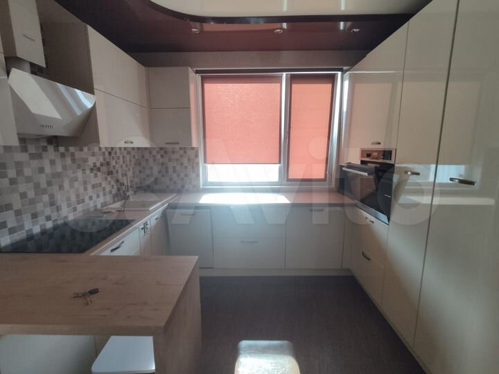 2-к. квартира, 61,1 м², 4/16 эт.