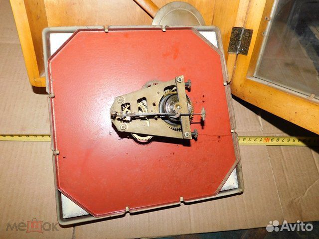 Старинные, механические часы Янтарь СССР