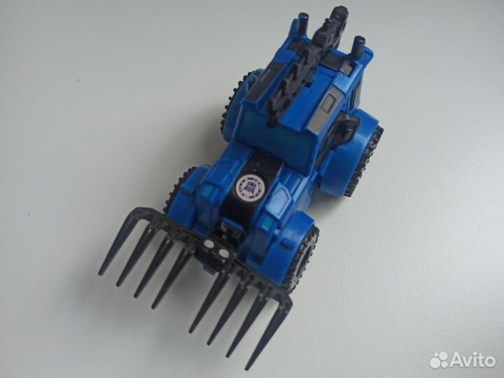 Трансформеры роботы под прикрытием Тандерхуф