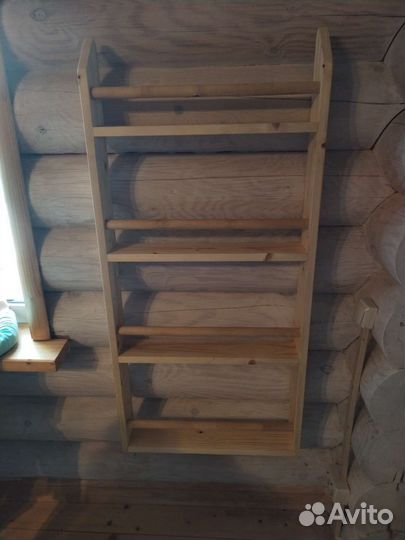 Книжные полка монтессори