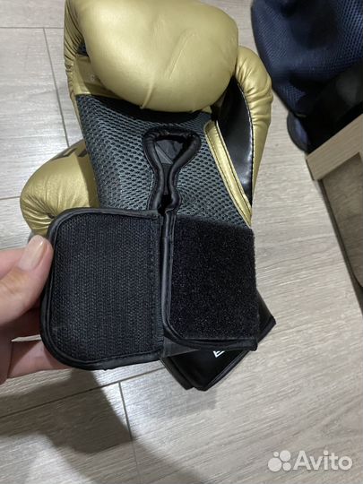 Перчатки боксерские Everlast Elite pro style