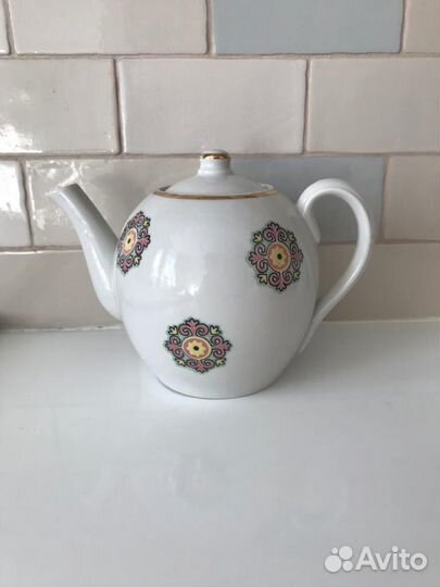 Заварочный чайник 1,4 литра новые