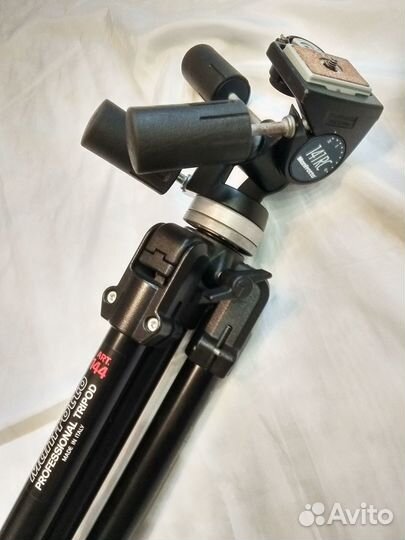 Фотоштатив manfrotto 144B с головой 141RC