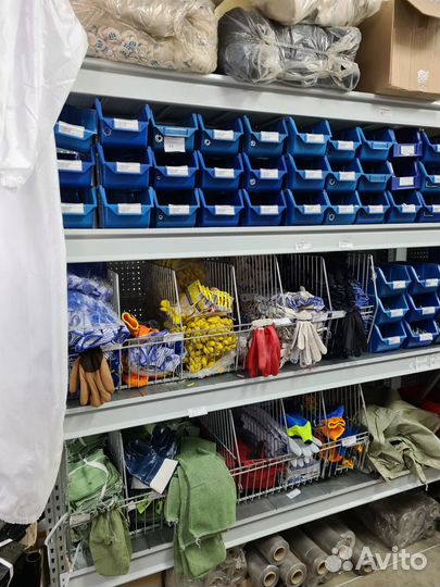 Стеллажи металлические среднегрузовые в магазин