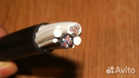 Кабель Transparent reference 4м