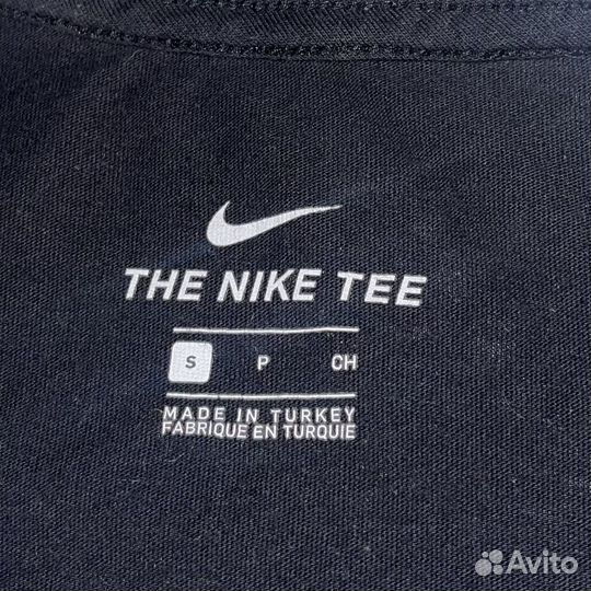 Футболка Nike