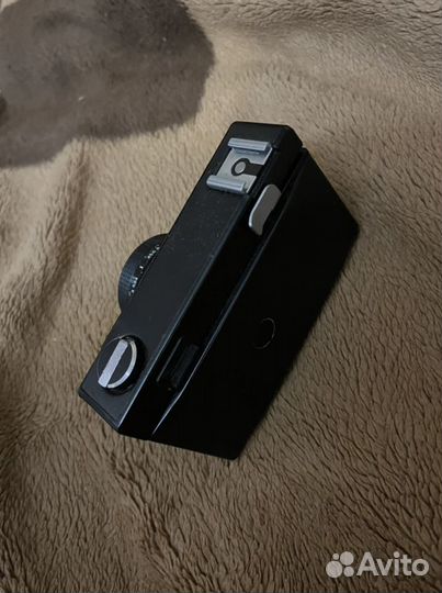 Пленочный фотоаппарат Силуэт Электро