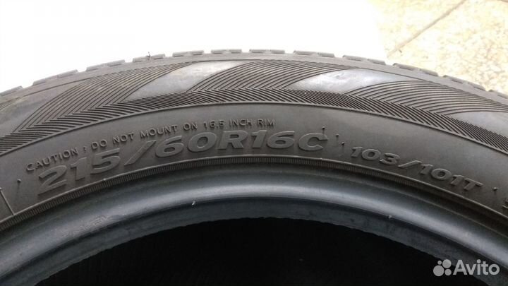 Hankook Winter RW06 215/60 R16C 103T