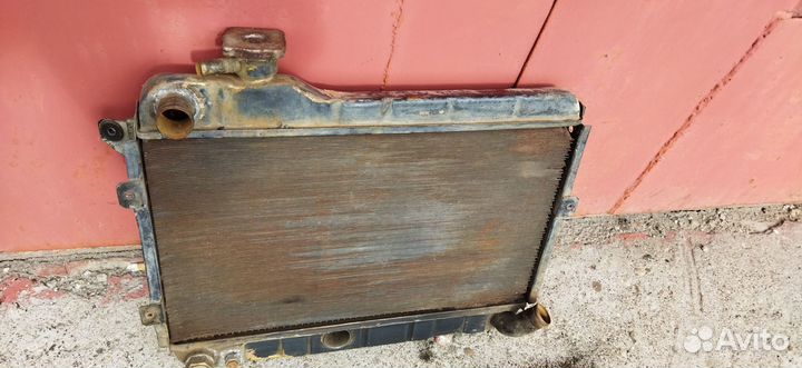 Радиатор охлаждения ваз 2106
