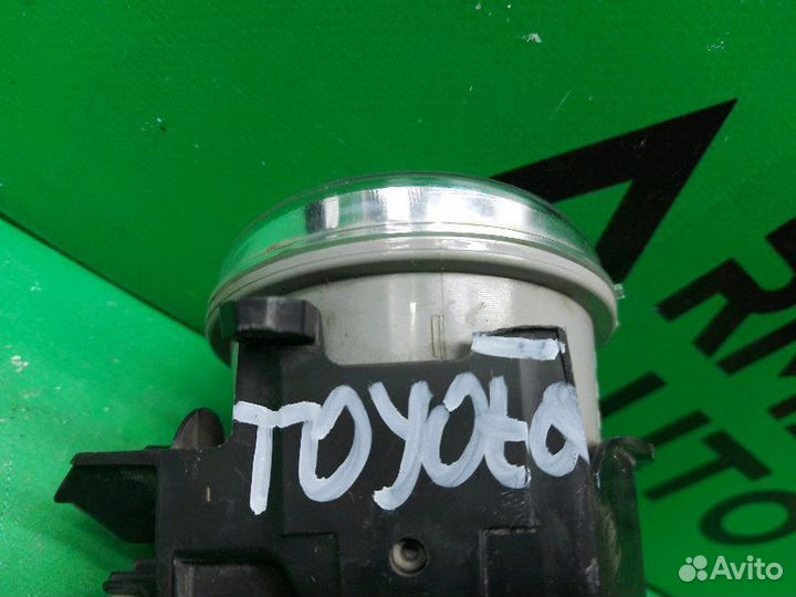 Птф правый Toyota Rav4 CA40 2012-2015