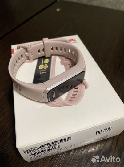 Huawei band 4