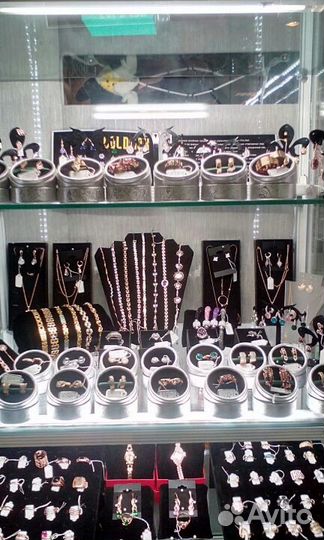 Бижутерия с позолотой