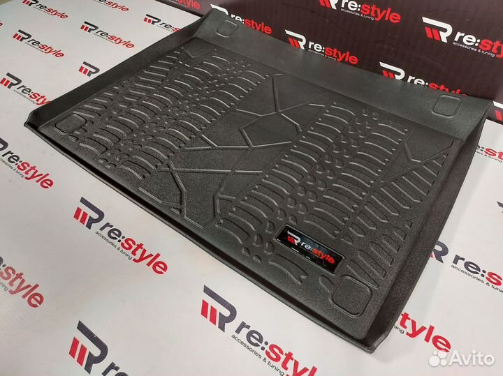 Коврик багажника Restyle Toyota FJ Cruiser R1260