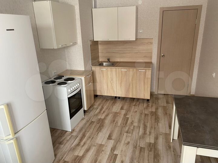 1-к. квартира, 43 м², 3/9 эт.