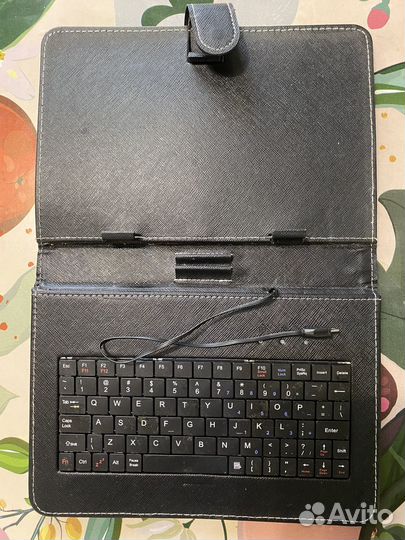 Чехол с клавиатурой для планшета