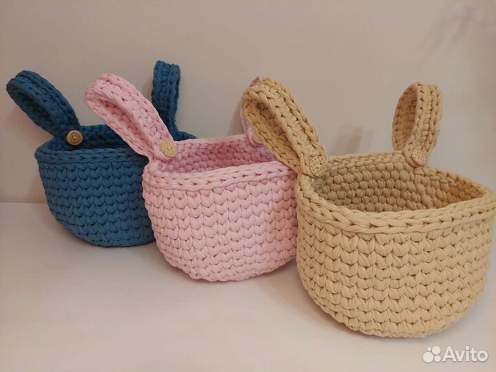 Вязаная корзина подвесная, органайзер на кроватку