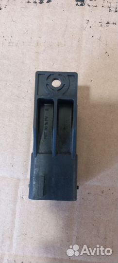 Реле накала свечей C-crosser