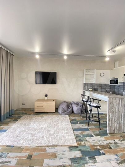 2-к. квартира, 62 м², 2/9 эт.