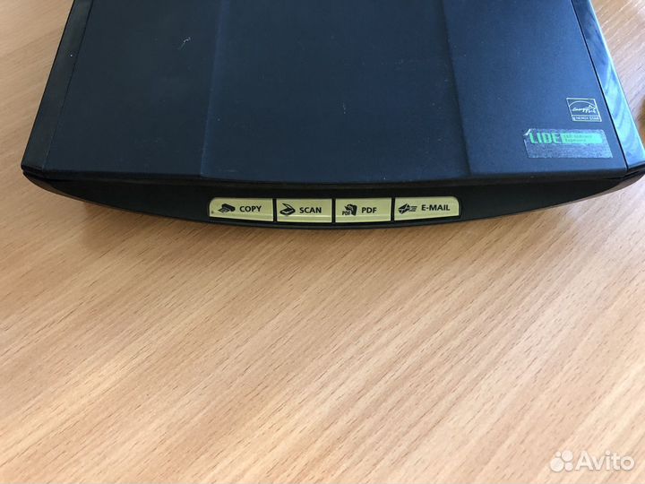 Сканер Canon lide 100