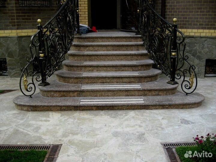 Ступени из натурального мрамора для лестницы
