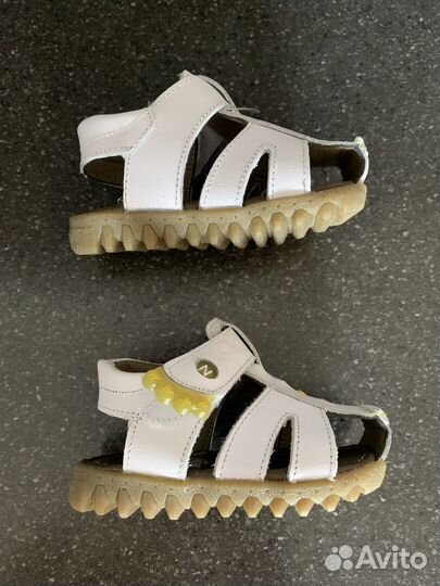 Сандали для девочки 22