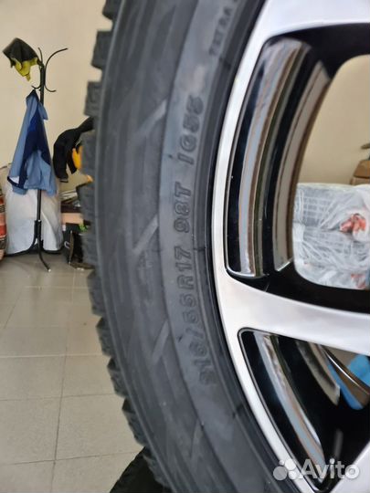 Продам комлект зимних колес