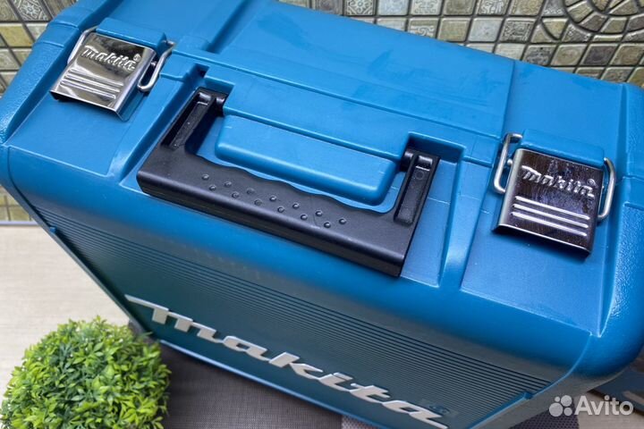 Фрезер Makita 900Вт RP0900K Оригинал Новый в кейсе