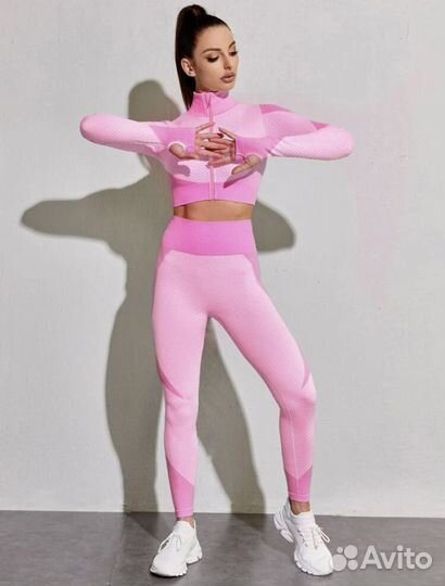 Спортивный костюм