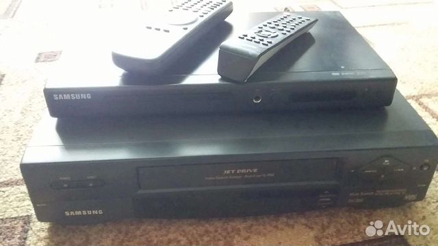 Продам два samsungа