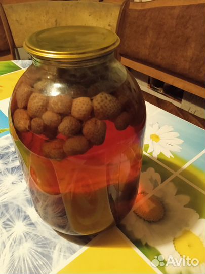 Компота и варенья