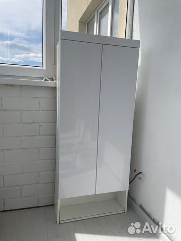 Шкафчик для ванной навесной