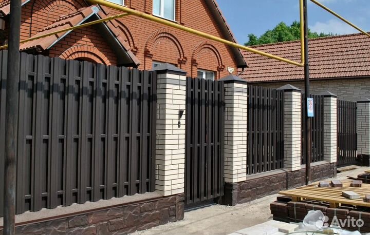 Забор металлический цена за метр под ключ
