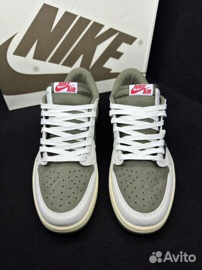 Nike Air Jordan 1 low x Travis Scott Medium Olive